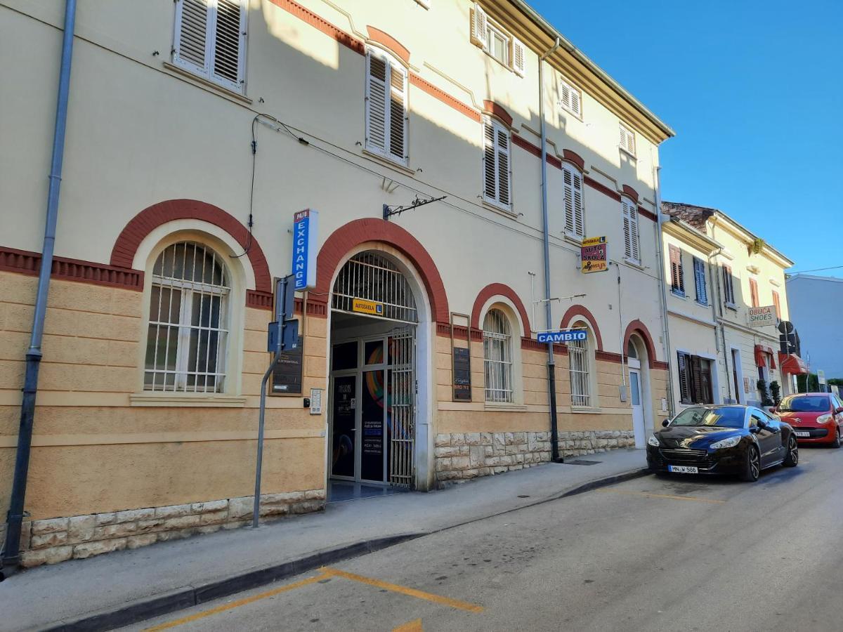 Parentium Town Center Apartment
